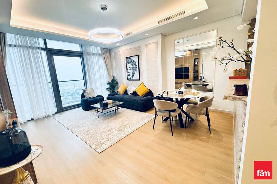 Sea View | High Floor | Spacious | Ready. Sea View | High Floor | Spacious | Ready.