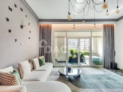 2 Bedroom Flat for Sale in Palm Jumeirah, Dubai - Mid Floor | Fully Upgraded | Price Negotiable