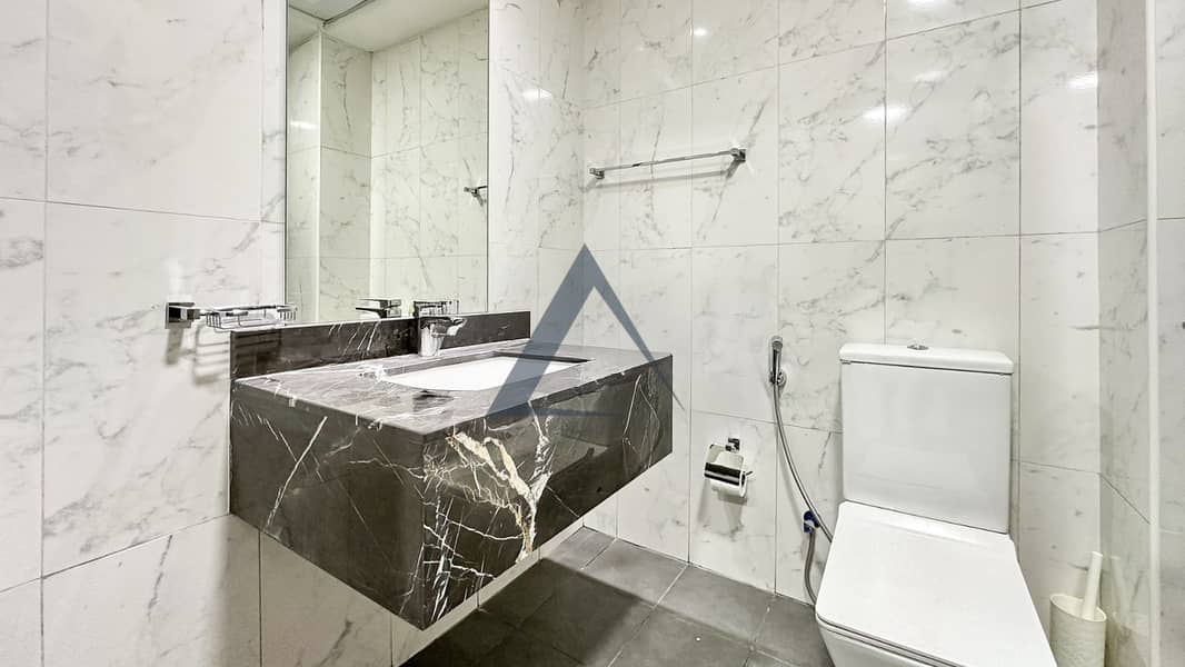 9 Property Image