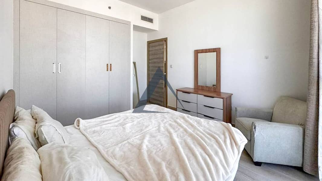 6 Property Image