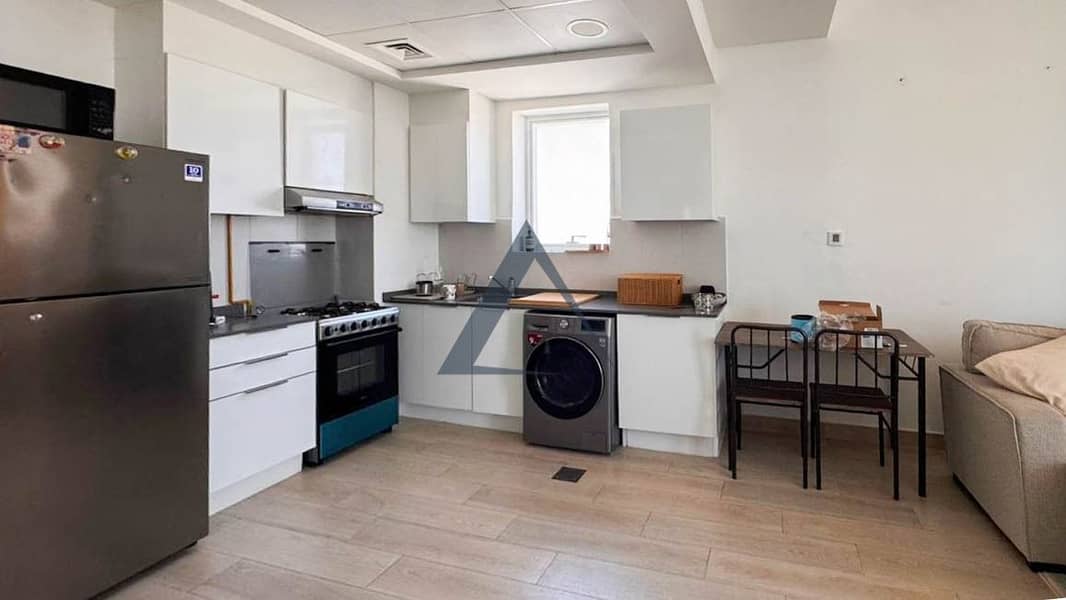 9 Property Image