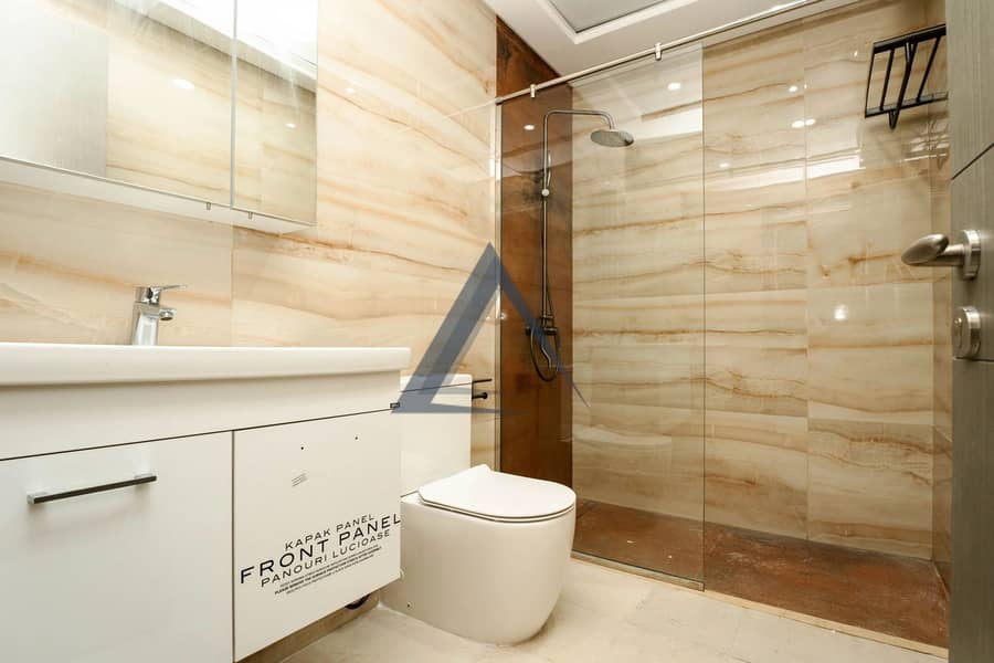 13 Property Image