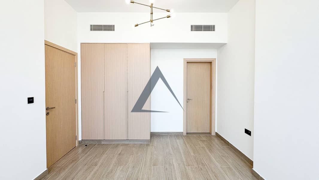 Brand new | Quality Finishing | High Floor - Image 2