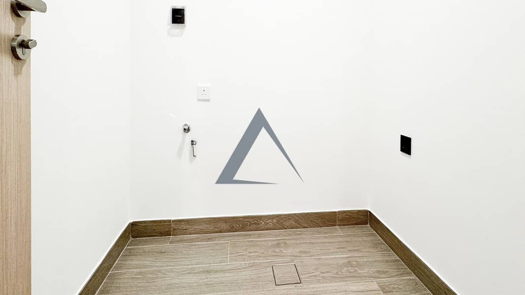 Brand new | Quality Finishing | High Floor - Image 8