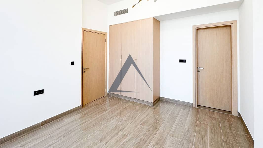 Brand new | Quality Finishing | High Floor - Image 15