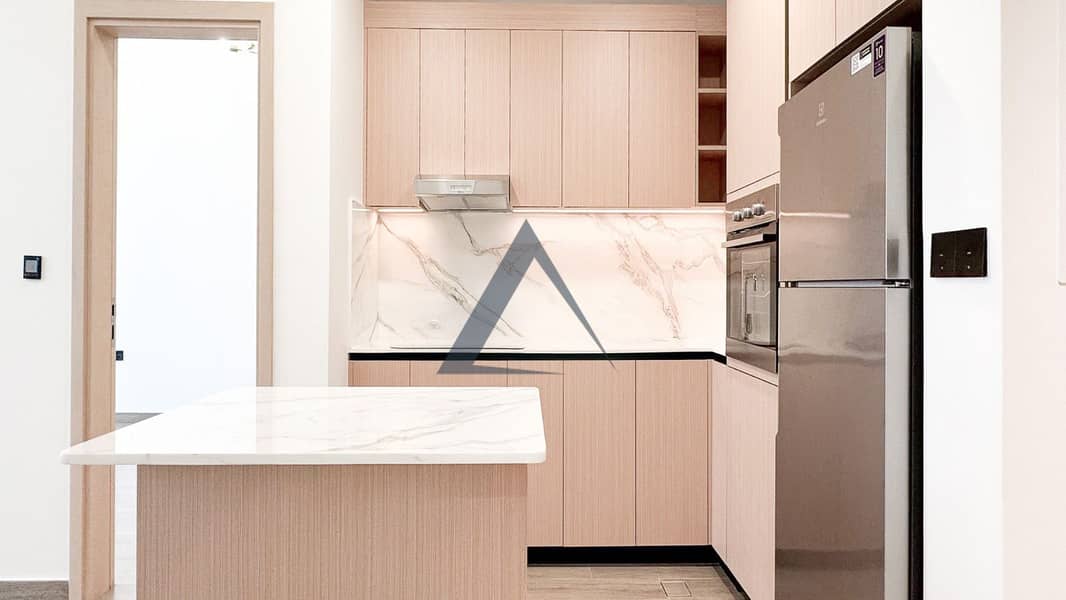 Brand new | Quality Finishing | High Floor - Image 18
