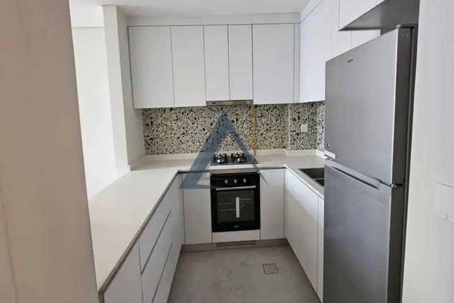 9 Property Image