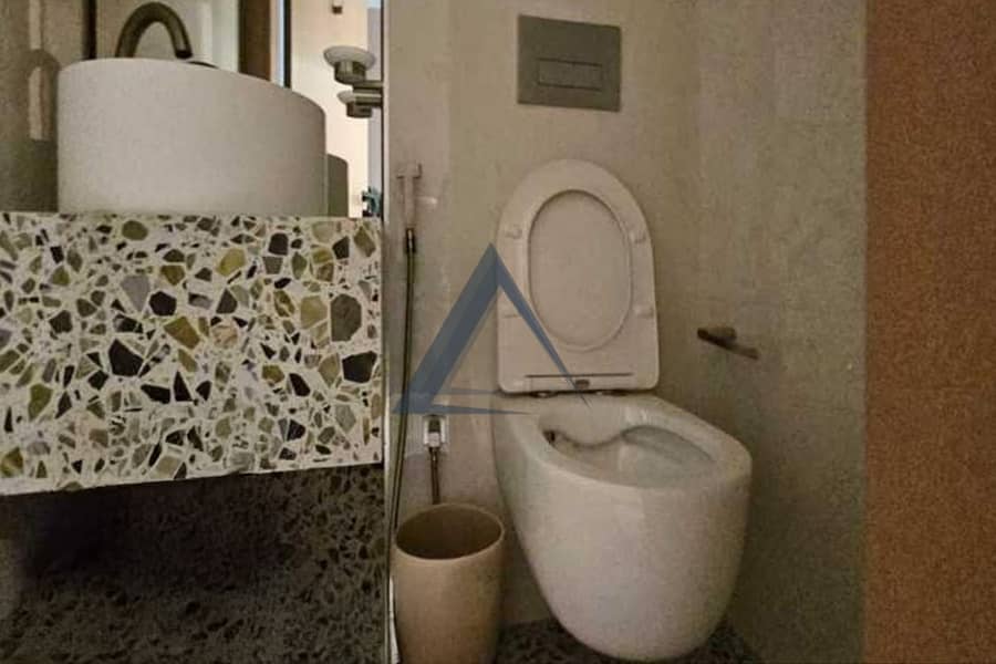 11 Property Image