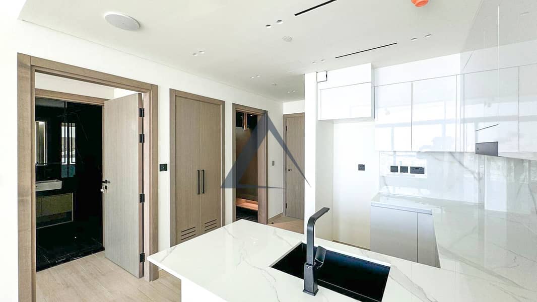 4 AZCO REAL ESTATE -8. jpg