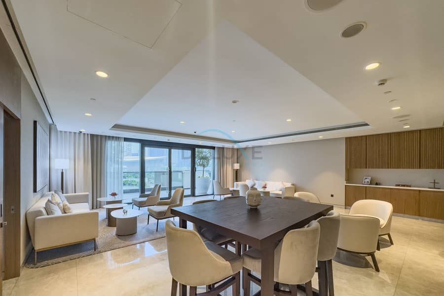 33 Lounge 2. jpg