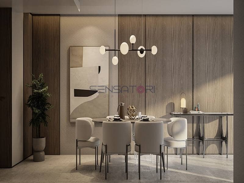 SPACIOUS INTERIOR | FAMILY-FRIENDLY COMMUNITY - Image 3