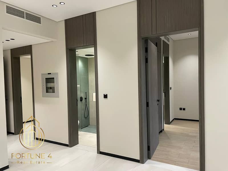Modern 3BHK | Spacious Layout | Prime Investment Opportunity - Image 3