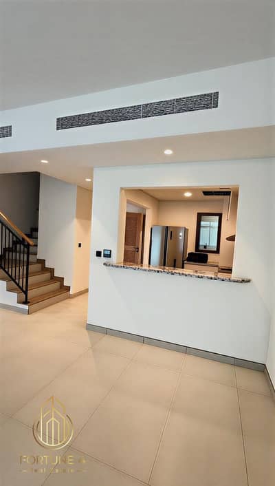 5 Bedroom Villa for Rent in DAMAC Lagoons, Dubai - WhatsApp Image 2026-05-04 at 7.00. 09 PM (1). jpeg 5 Bedroom Villa for Rent in DAMAC Lagoons, Dubai - WhatsApp Image 2026-05-04 at 7.00. 09 PM (1). jpeg