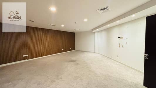 Shop para en Alquiler en Bur Dubai, Dubai - WhatsApp Image 2026-05-21 at 12.59. 59 PM. jpeg Shop para en Alquiler en Bur Dubai, Dubai - WhatsApp Image 2026-05-21 at 12.59. 59 PM. jpeg