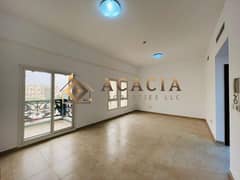 1 Bedroom I Vacant I Closed Kitchen I Balcony.