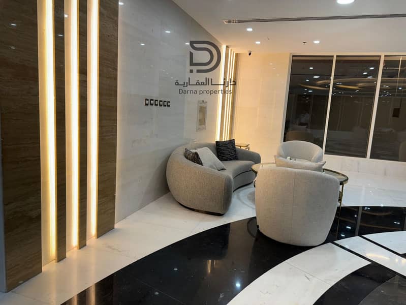 10 e0c245bc-efd5-44c4-8efd-9df3c197ba19. jpg
