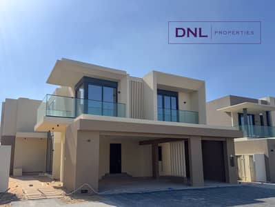 فیلا 5 غرف نوم للبيع في جبل علي، دبي - فیلا في قرية جبل علي،جبل علي 5 غرف 12500000 درهم - 15267055