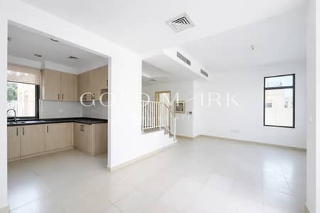3 Bedroom Villa for Rent in Reem, Dubai - End Unit | Study Room | Near Park and Pool 3 Bedroom Villa for Rent in Reem, Dubai - End Unit | Study Room | Near Park and Pool