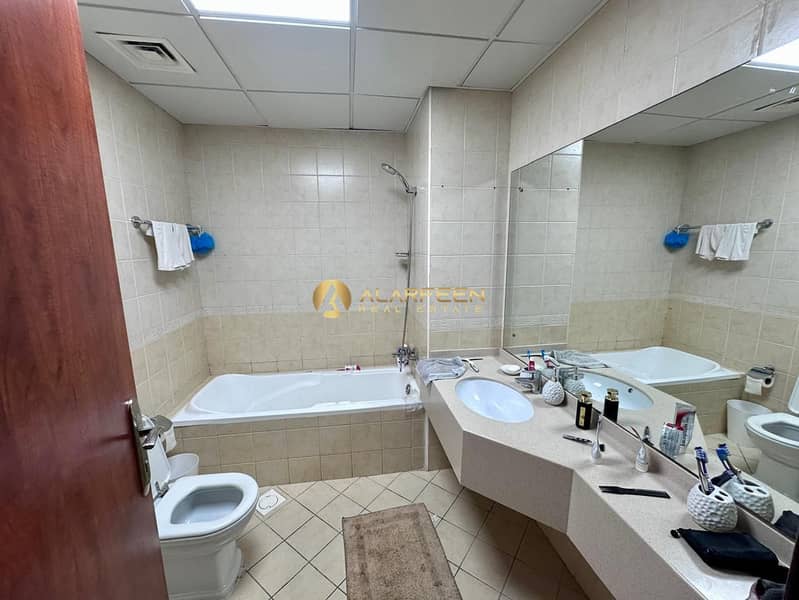 13 7ef2c39e-8de5-4873-8203-37fe3d7e1002. jpg