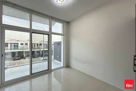 5 Bedroom Townhouse for Sale in DAMAC Hills 2 (Akoya by DAMAC), Dubai - Extended Living | Upgraded 5 Bedroom