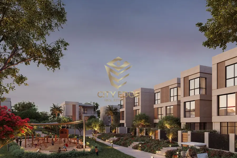 3 BED-SPACIOUS-NO SLD-SOLAR PANELS-MODERN-FREEHOLD - View 3