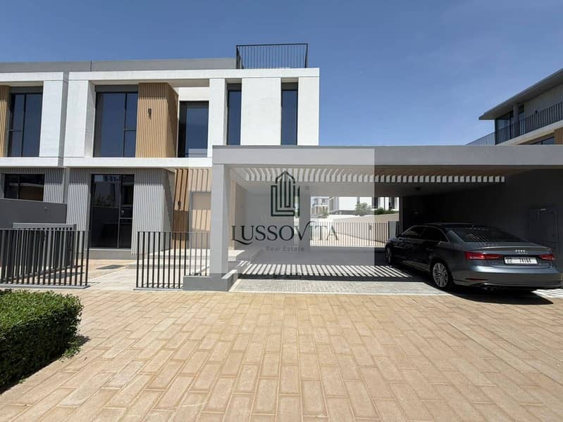 5-BR Townhouse | Modern Layout | Premium Living 5-BR Townhouse | Modern Layout | Premium Living