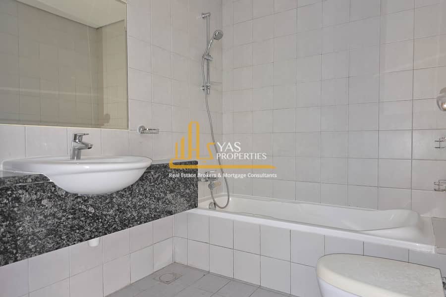 7 EDITED PICTURES CLAYTON 1BR-26. JPG