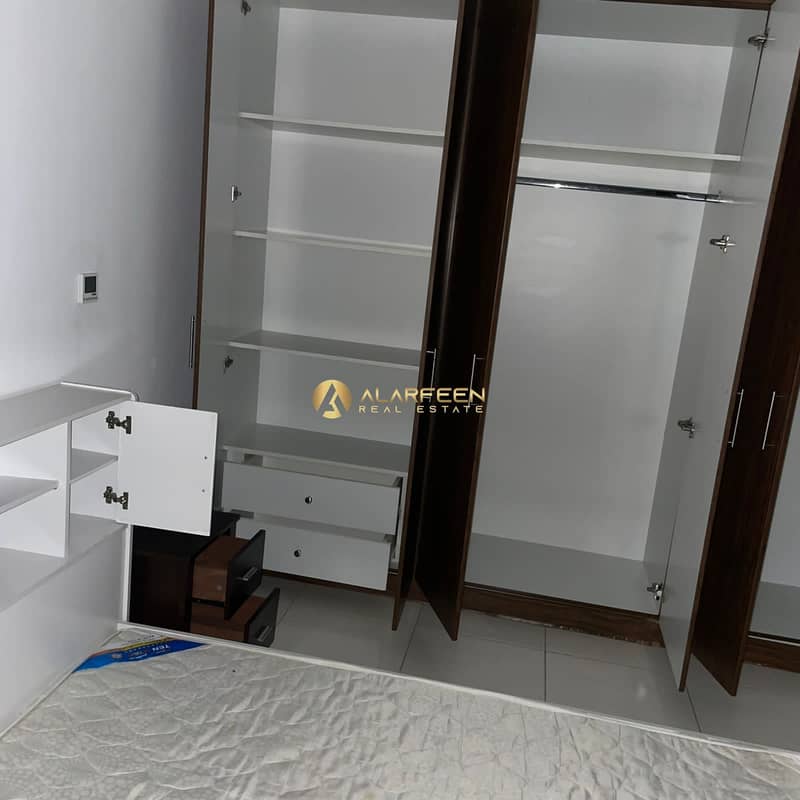6 88cc4a83-9ee1-42fe-85d1-7cde451d1eb4. jpg