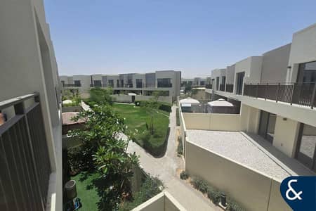 3 Bedroom Townhouse for Sale in Dubai South, Dubai - Single Row | Vacant | Close to Park 3 Bedroom Townhouse for Sale in Dubai South, Dubai - Single Row | Vacant | Close to Park