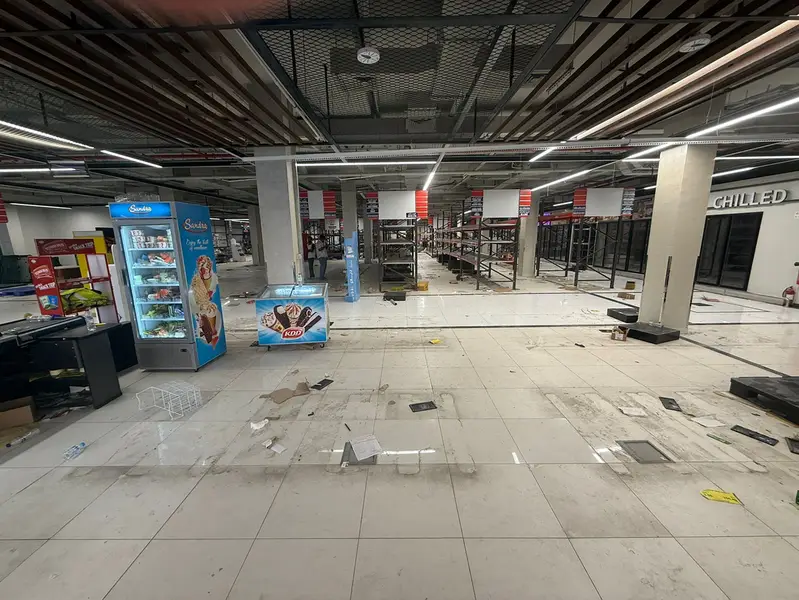 Al Jurf 3 - Large commercial space of 17,000 sq ft, ready for various commercial activities. Prime location on a main street. - View 2