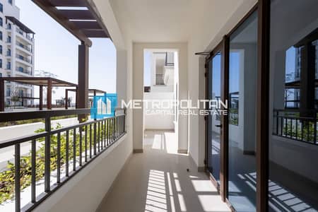 1 Bedroom Apartment for Rent in Yas Island, Abu Dhabi - Golf Course View | Fully Furnished | 1BR+Balcony