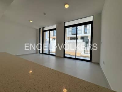 3 Bedroom Townhouse for Sale in Dubai South, Dubai - Brand New | Prime Location | Vacant 3 Bedroom Townhouse for Sale in Dubai South, Dubai - Brand New | Prime Location | Vacant