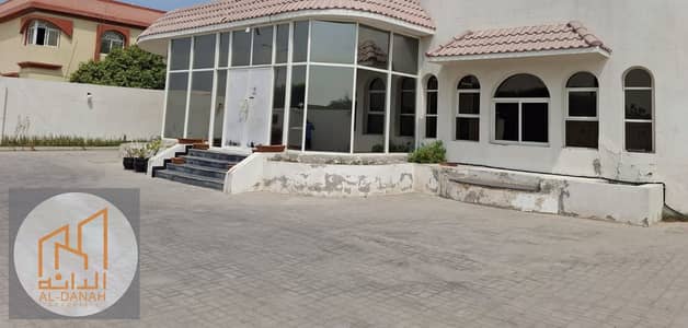 Villa para en Alquiler en Al Ramla, Sharjah - 2-70. jpg Villa para en Alquiler en Al Ramla, Sharjah - 2-70. jpg