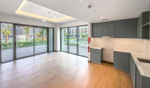1 Bedroom Flat for Rent in Al Wasl, Dubai - HUGE LAYOUT | BIG TERRACE | VACANT