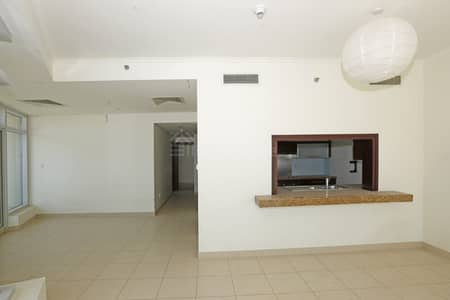 2 Bedroom Flat for Rent in Downtown Dubai, Dubai - Spectacular | Spacious |Chiller Free 2 Bedroom Flat for Rent in Downtown Dubai, Dubai - Spectacular | Spacious |Chiller Free