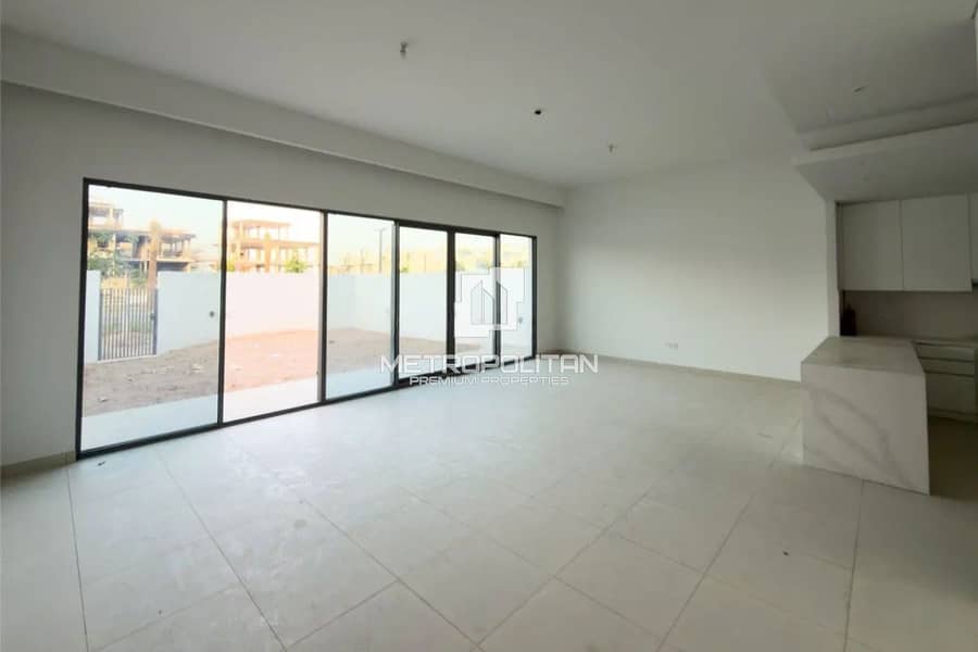 Single Row | Middle Unit | Vastu |Handover Q3 2026 Single Row | Middle Unit | Vastu |Handover Q3 2026
