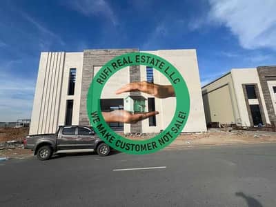 Warehouse for Sale in Emirates Modern Industrial Area, Umm Al Quwain - ap32zgGRmbP8GYFdsJUczPjC9lSE3gdOP7GhEMnO. jpg