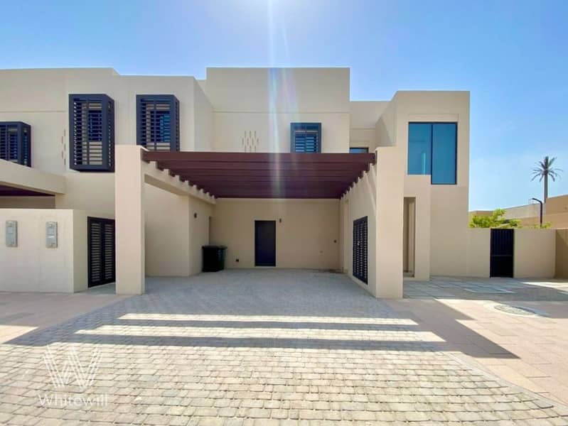 Corner | Single Row | Big Private Garden | Beach Access - Image 18