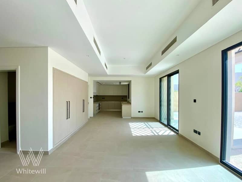 Corner | Single Row | Big Private Garden | Beach Access - Image 5