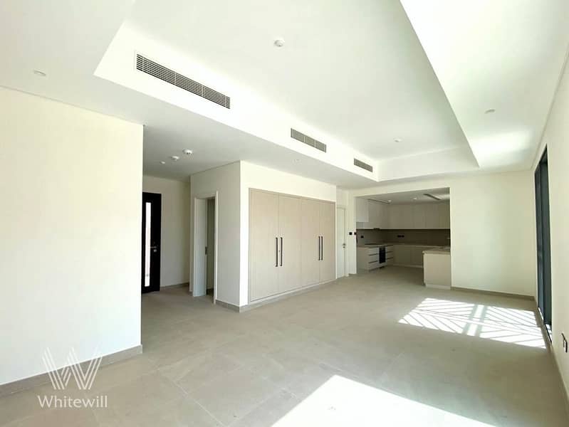 Corner | Single Row | Big Private Garden | Beach Access - Image 8