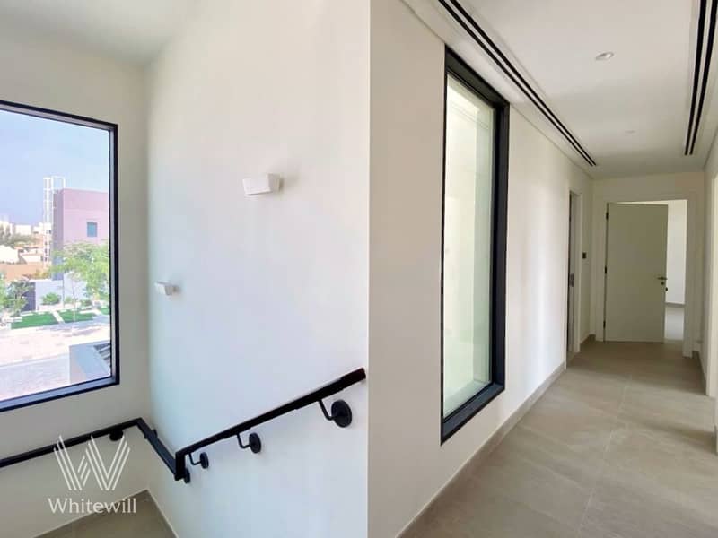 Corner | Single Row | Big Private Garden | Beach Access - Image 10