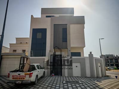 فیلا 6 غرف نوم للبيع في حوشي، الشارقة - IMG-20260518-WA0127. jpg