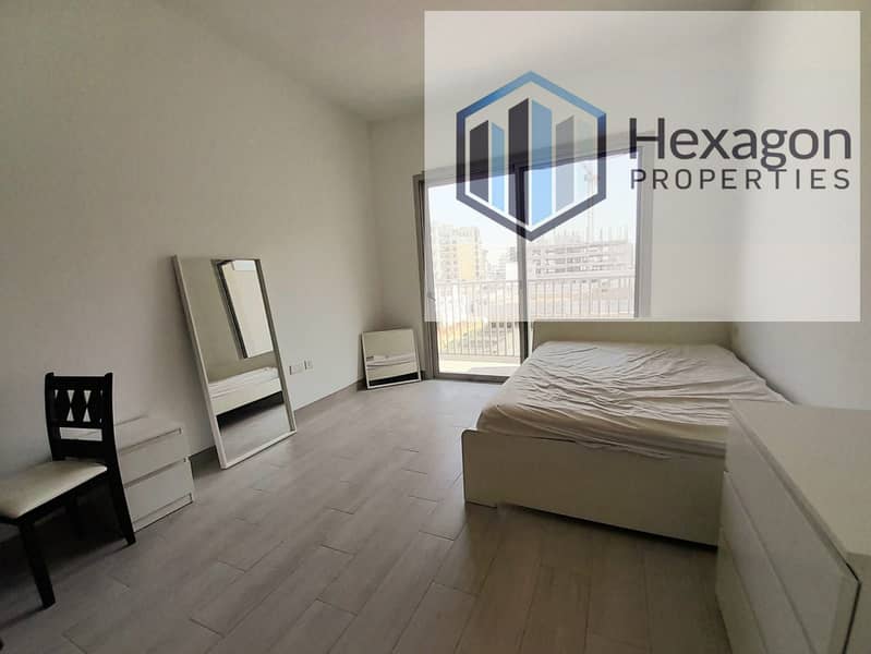 Studio Apartment | Glorious Central Residences | Balcony | Pool Access - Image 1