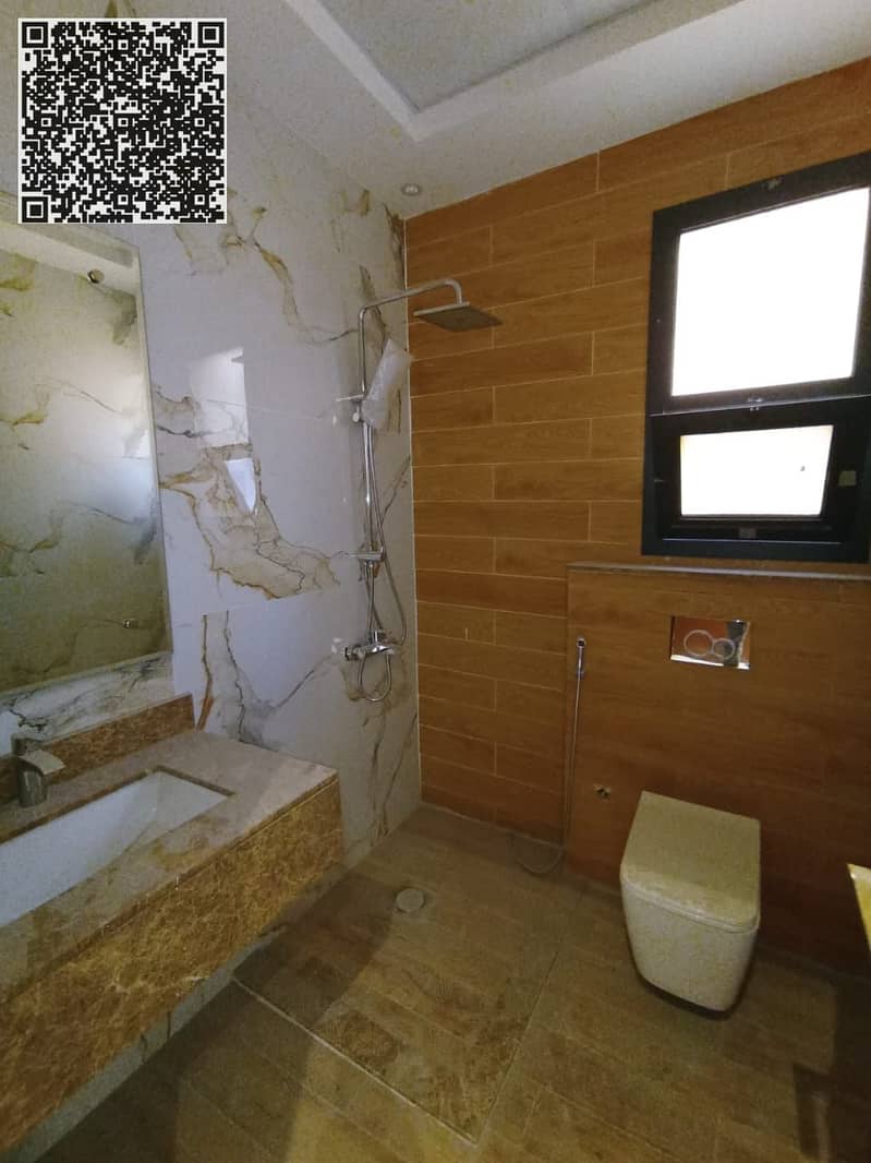 22 WhatsApp Image 2024-11-20 at 17.00. 39 (4). jpeg