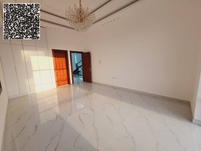4 WhatsApp Image 2025-09-23 at 1.00. 58 PM (2). jpeg