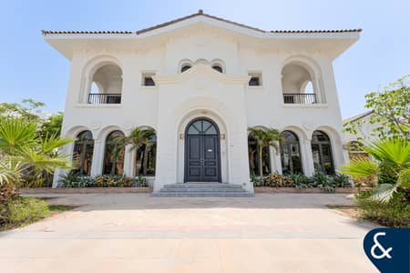 6 Bedroom Villa for Rent in Palm Jumeirah, Dubai - Signature Villa | Skyline Views | Beach 6 Bedroom Villa for Rent in Palm Jumeirah, Dubai - Signature Villa | Skyline Views | Beach