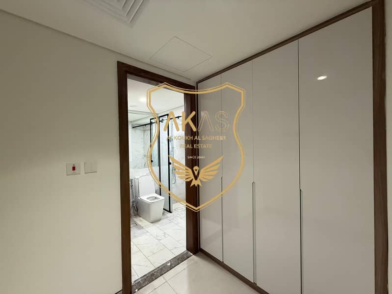 Creek View | Open Kitchen | Balcony | Family & Sharing Friendly - Image 7