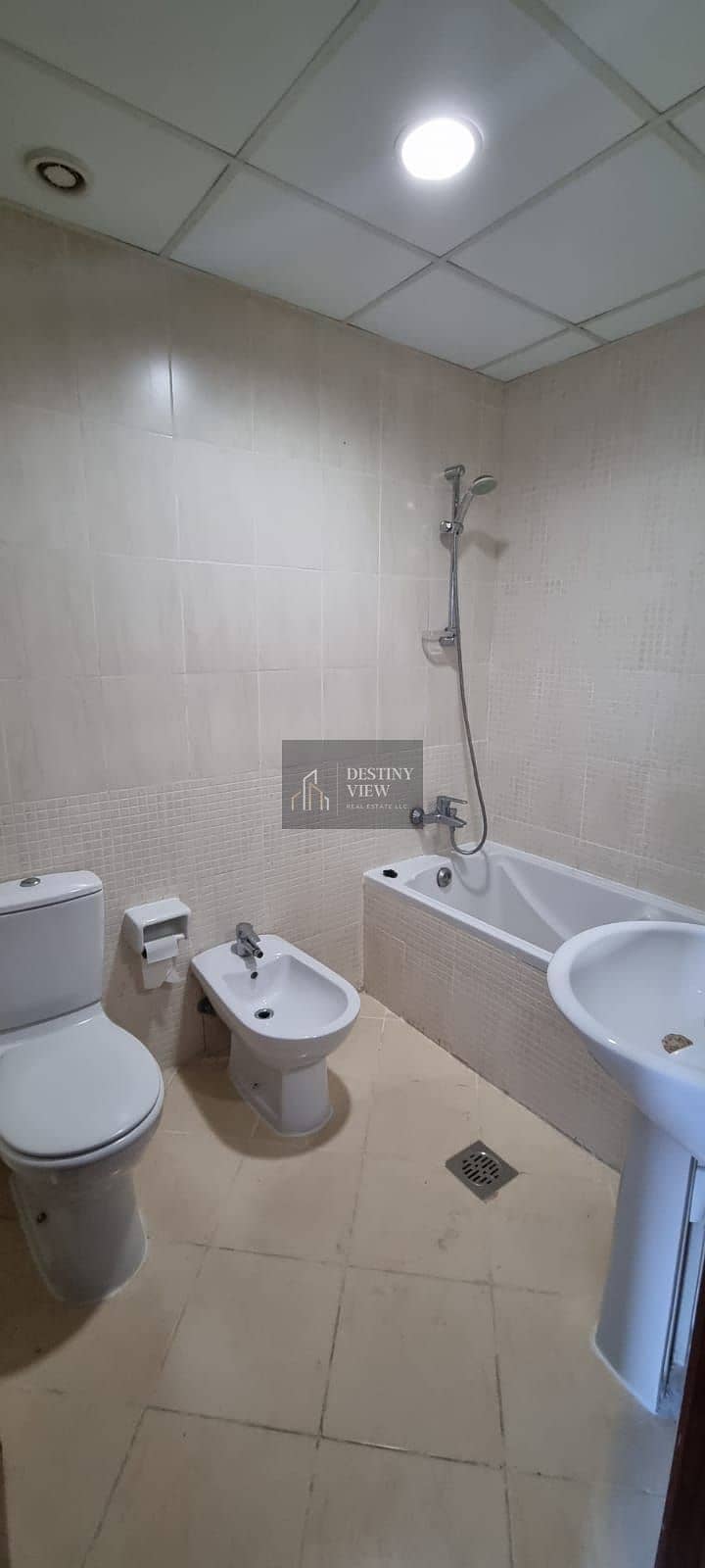 36 1000567337. jpg