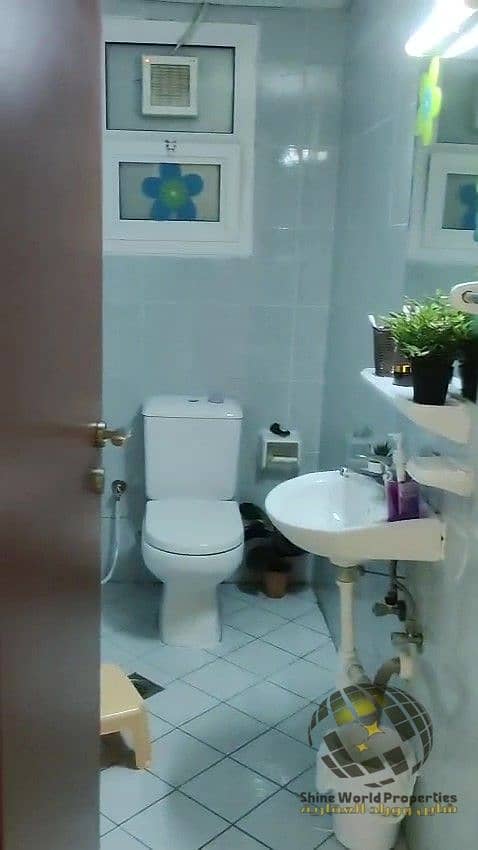 12 bd87d21d-f697-437e-bfd5-abc20271244c. jpg