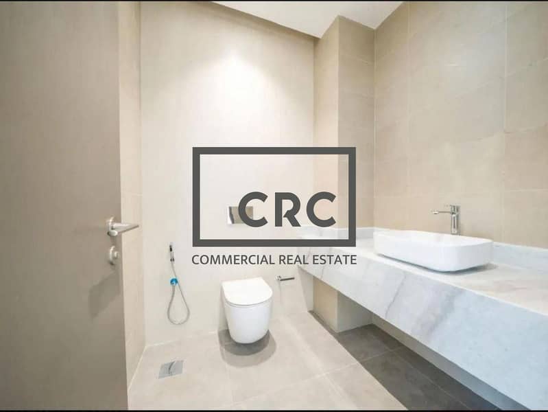 8 16